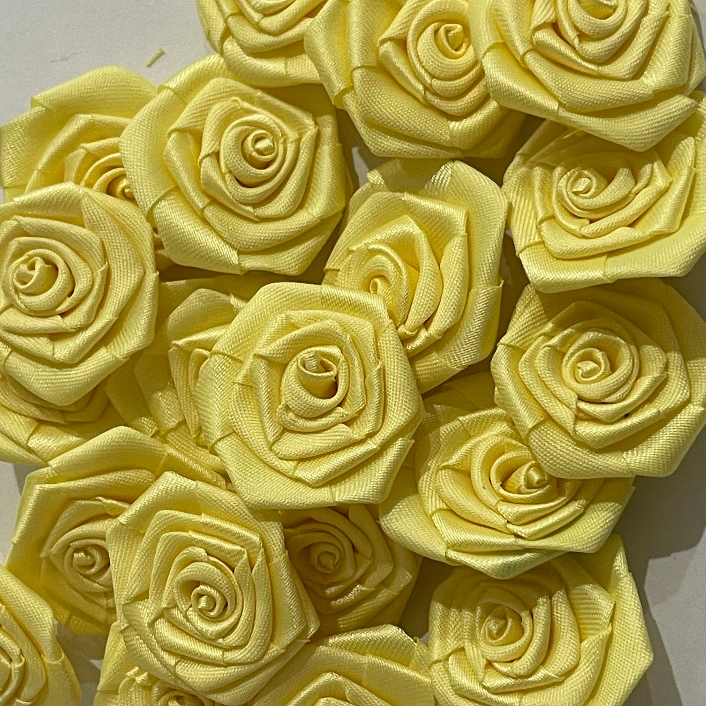 3D Satin Flowers - Lemon